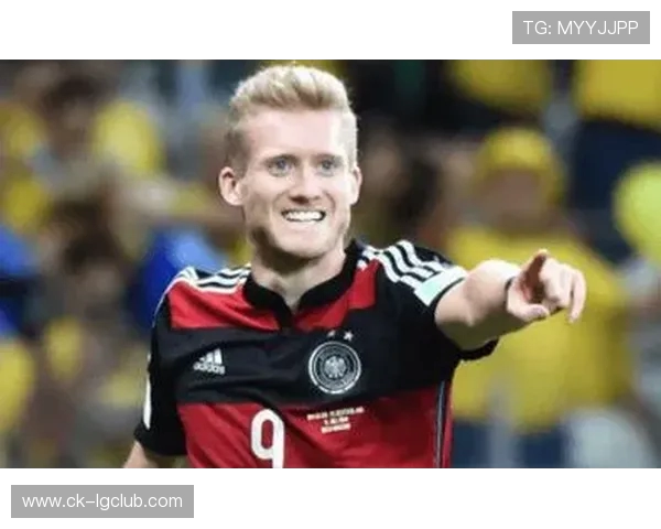 足球明星自曝因打针助长身高成长经历引发网友热议与真相讨论